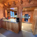 Alis - Grosses Chalet, Nahe Sportarena Und Skilift, Bis 9 Personen 洛伊克巴德