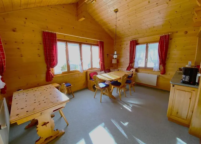 Alis - Grosses Chalet, Nahe Sportarena Und Skilift, Bis 9 Personen * Leukerbad